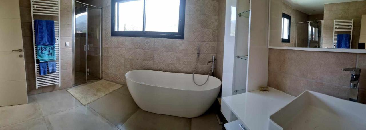 Villelongue-dels-Monts Chambre De Luxe, Spa, Piscine, Entre Mer Et Montagne מראה חיצוני תמונה