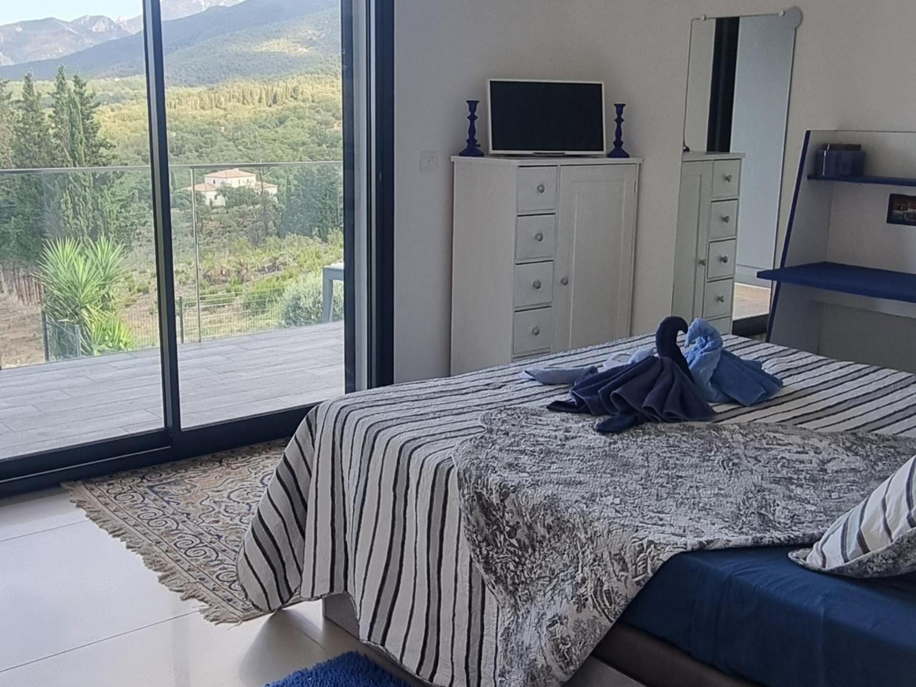 Villelongue-dels-Monts Chambre De Luxe, Spa, Piscine, Entre Mer Et Montagne מראה חיצוני תמונה